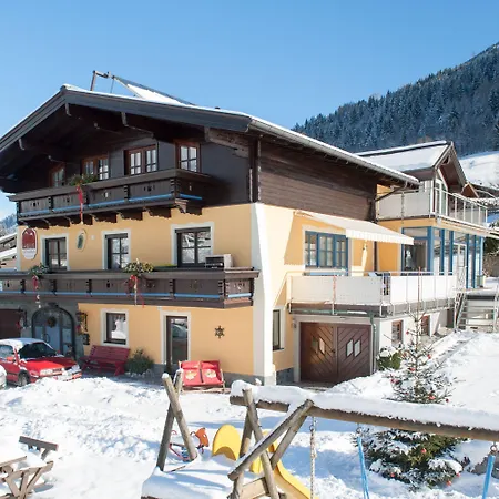 Haus Katharina شقة