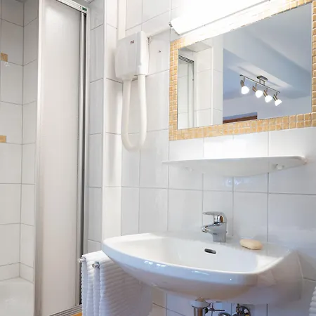 Haus Katharina Апартаменты *