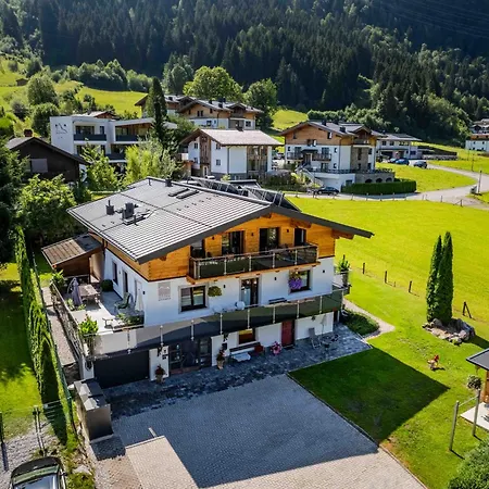 Haus Katharina, Summercard Included * Kaprun