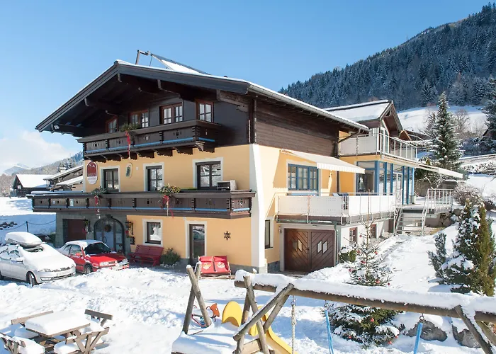 Haus Katharina, Summercard Included Daire Kaprun