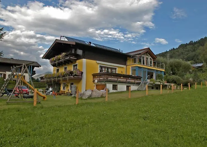 Haus Katharina, Summercard Included Daire Kaprun
